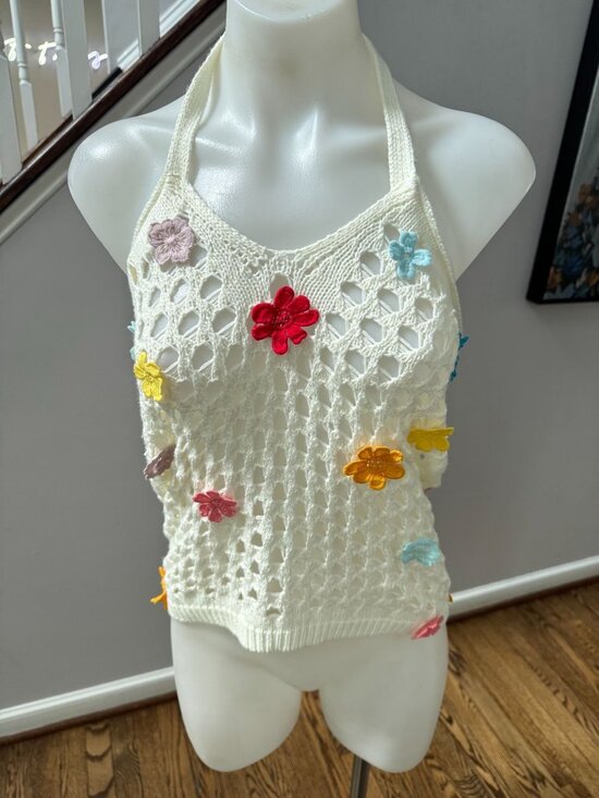Lovers + Friends Tops - Lovers + Friends Flower Crochet Knit Halter Top Size Medium